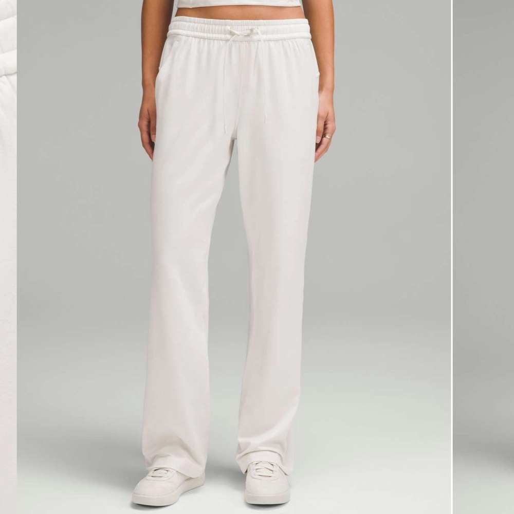 Lululemon 14 Women’s Soft Jersey Cream Straight Leg Mid Rise Casual Lounge Pants